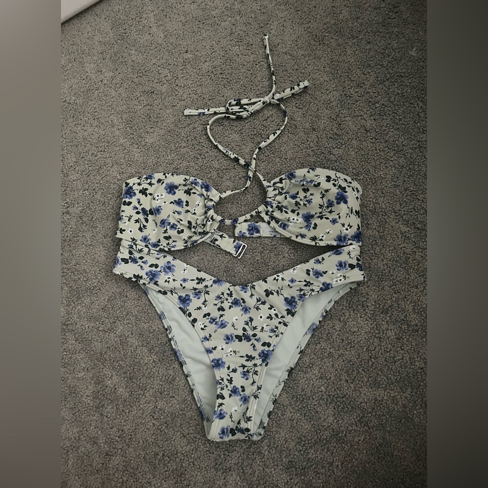 Brand new Abercrombie and fitch bikini